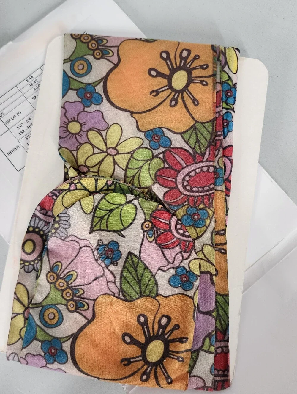 NEW Pamela Mann Womens One Size Floral Flower Power Retro 1960s Printed Tights